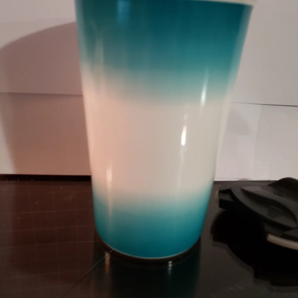 Starbucks 8oz Ceramic Ombre‎ Teal w/lid
